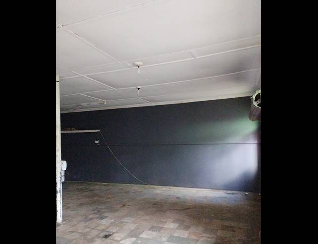 149M² BUILDING FOR SALE IN UITENHAGE CENTRAL